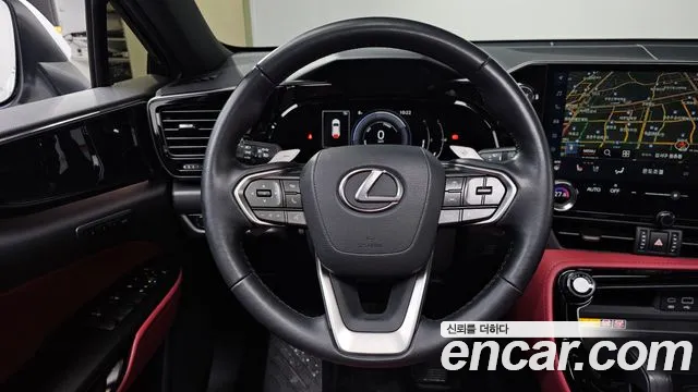 Lexus NX 2025 — фото 12