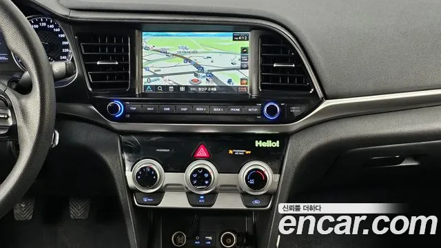 Hyundai AVANTE 2020 — фото 14