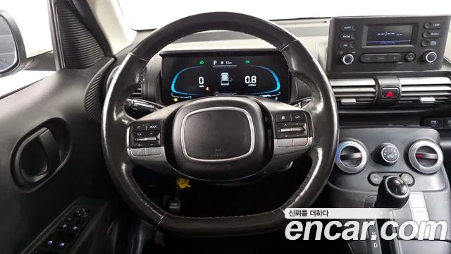 Hyundai Casper 2023 — фото 15