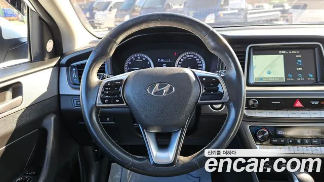 Hyundai Sonata 2018 — фото 13