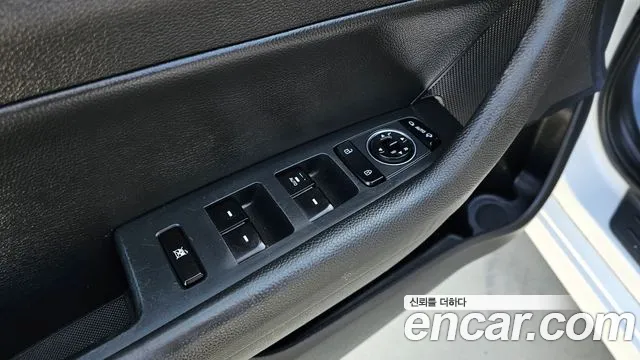 Hyundai Sonata 2018 — фото 17