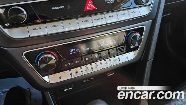 Hyundai Sonata 2018 — фото 18