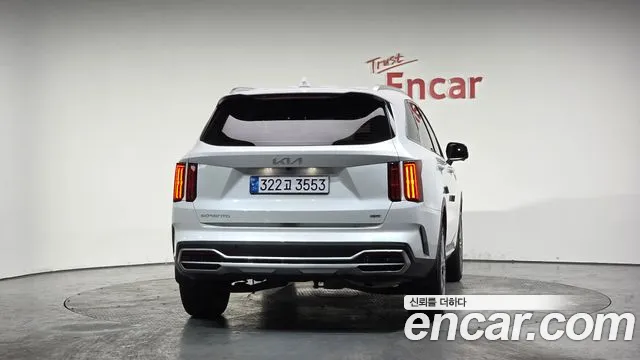 Kia Sorento 2023 — фото 3