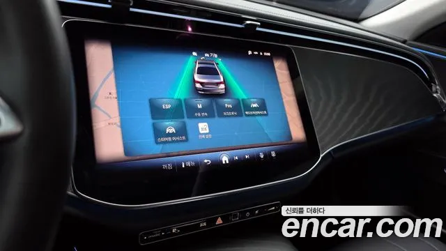 Mercedes-Benz E-Class 2025 — фото 15