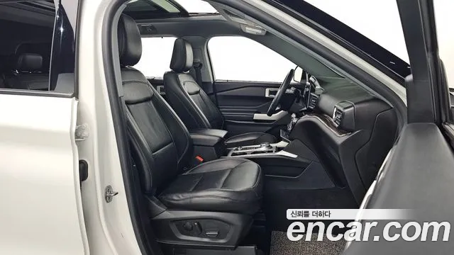 Ford Explorer 2022 — фото 10