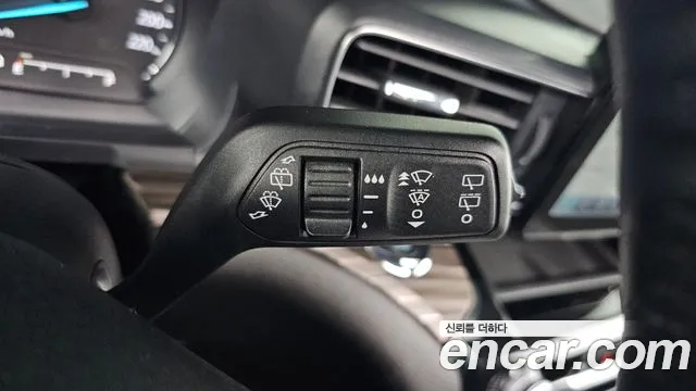 Ford Explorer 2022 — фото 19