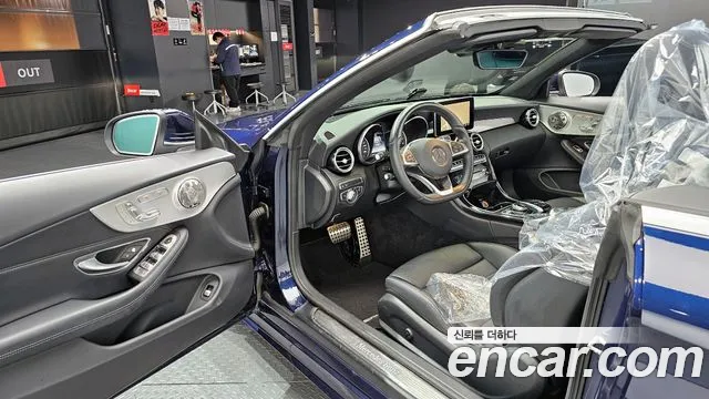 Mercedes-Benz C-Class 2017 — фото 11