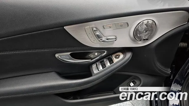Mercedes-Benz C-Class 2017 — фото 14