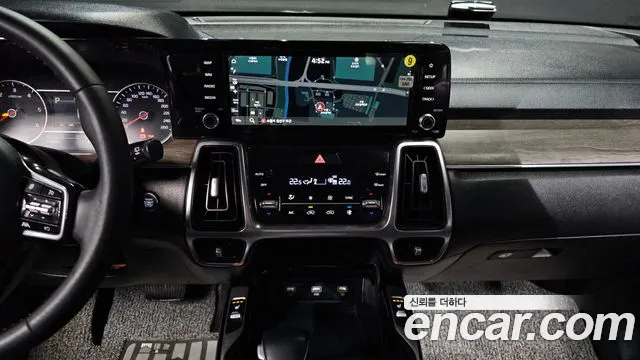 Kia Sorento 2021 — фото 14