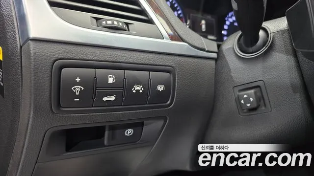 Hyundai Genesis 2016 — фото 17