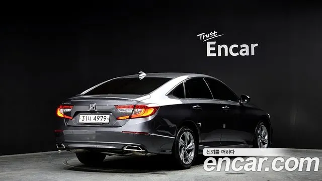 Honda Accord 2019 — фото 2