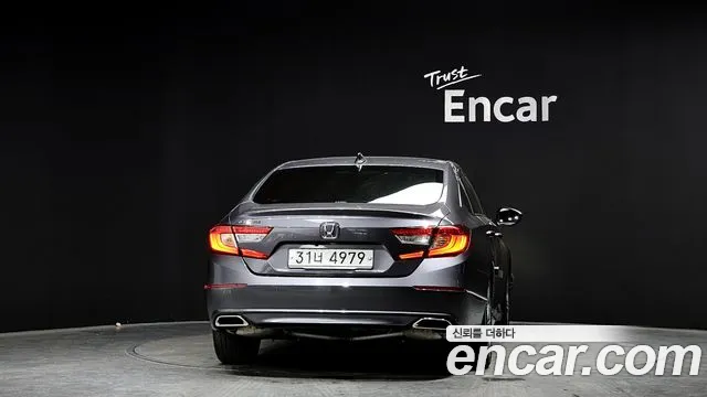 Honda Accord 2019 — фото 4