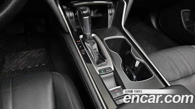 Honda Accord 2019 — фото 9