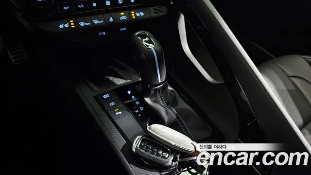 Hyundai AVANTE 2022 — фото 9
