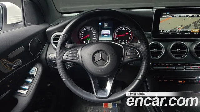 Mercedes-Benz GLC-Class 2019 — фото 13