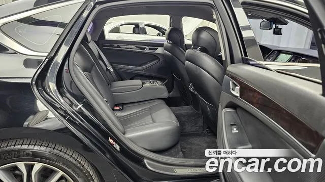 Hyundai Genesis 2016 — фото 12