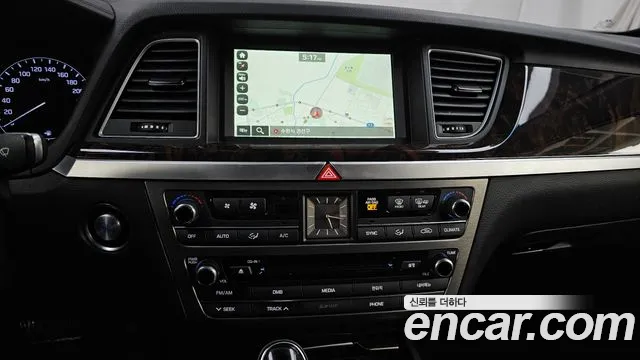 Hyundai Genesis 2016 — фото 14