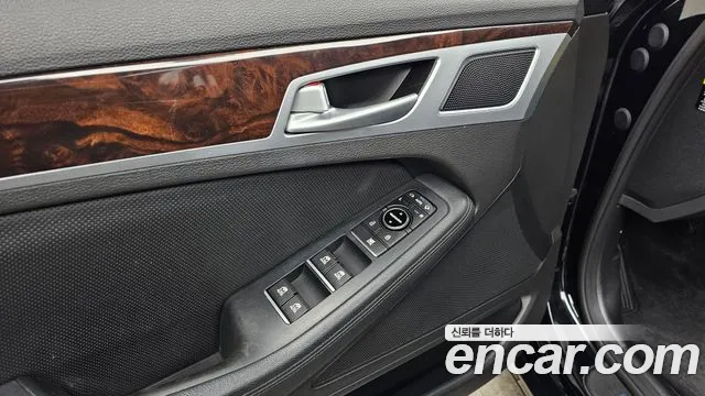 Hyundai Genesis 2016 — фото 16