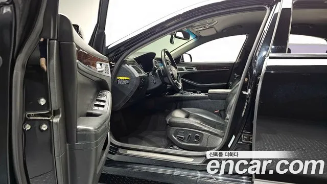 Hyundai Genesis 2016 — фото 10