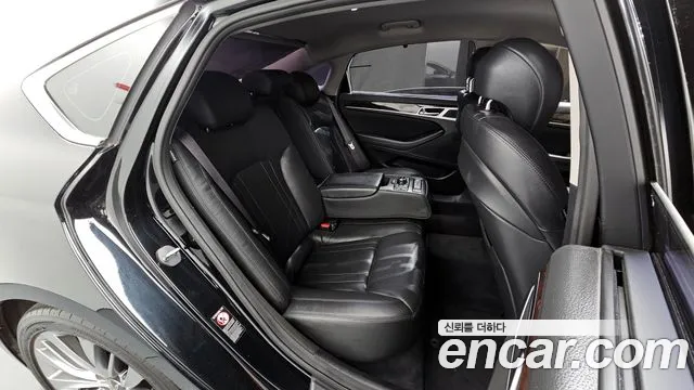 Hyundai Genesis 2016 — фото 12