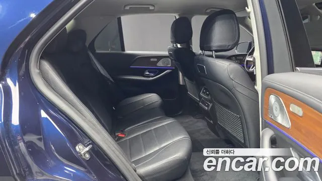 Mercedes-Benz GLE-Class 2019 — фото 12