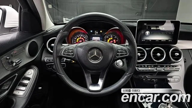 Mercedes-Benz C-Class 2016 — фото 13