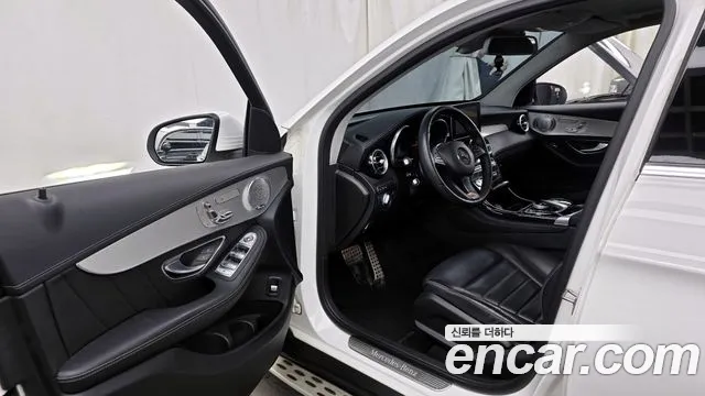 Mercedes-Benz GLC-Class 2018 — фото 10