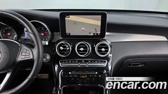 Mercedes-Benz GLC-Class 2018 — фото 14