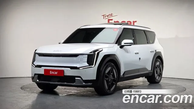 Kia EV9 2024 — фото 1