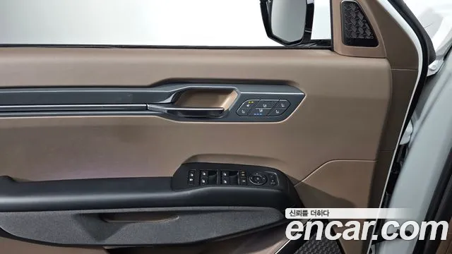 Kia EV9 2024 — фото 19