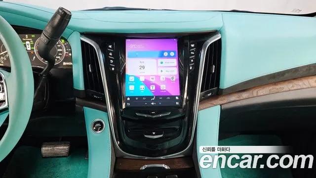 Cadillac Escalade 2015 — фото 14