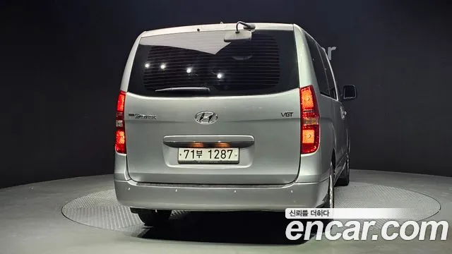 Hyundai Starex 2016 — фото 4