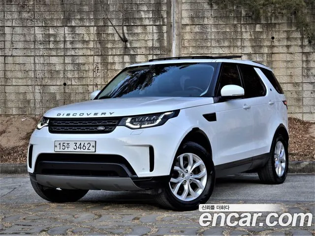 Land Rover Discovery 2018 — фото 1