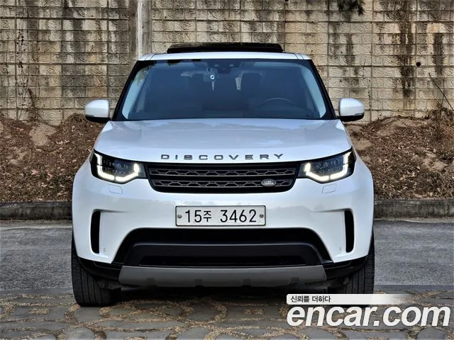 Land Rover Discovery 2018 — фото 3