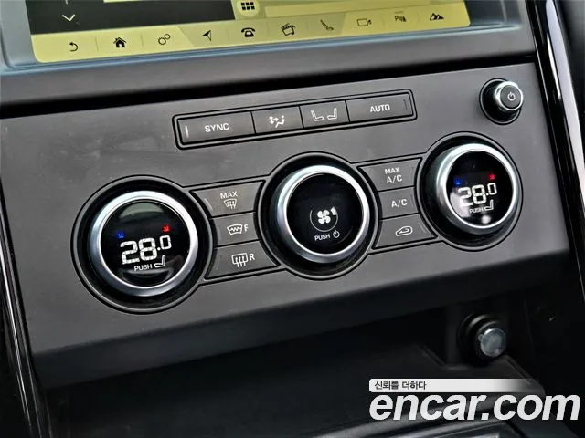 Land Rover Discovery 2018 — фото 14