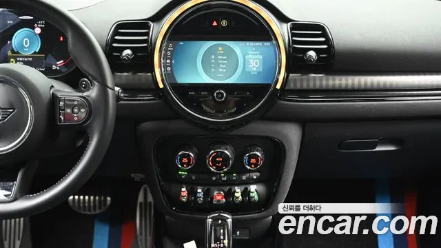 Mini Clubman 2023 — фото 14