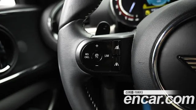 Mini Clubman 2023 — фото 16