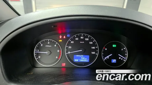 Hyundai Starex 2017 — фото 8