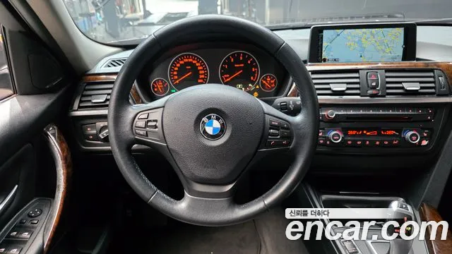 BMW 3-Series 2014 — фото 13