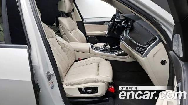 BMW X7 2022 — фото 10