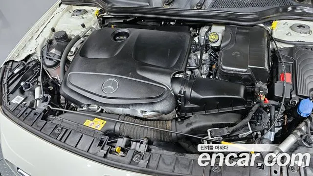 Mercedes-Benz GLA-Class 2018 — фото 6