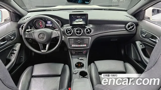 Mercedes-Benz GLA-Class 2018 — фото 7