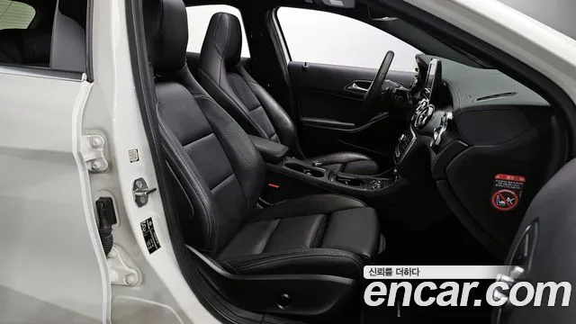 Mercedes-Benz GLA-Class 2018 — фото 10