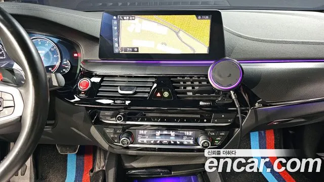BMW M5 2018 — фото 14
