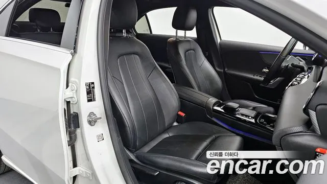 Mercedes-Benz A-Class 2021 — фото 10