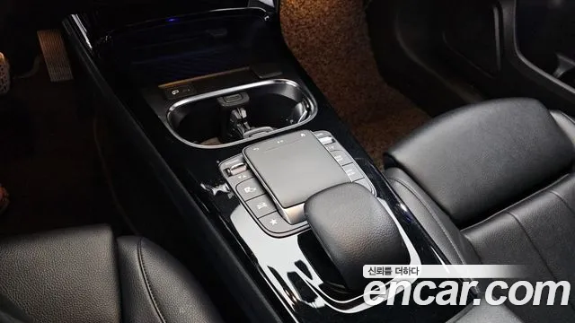 Mercedes-Benz A-Class 2021 — фото 19