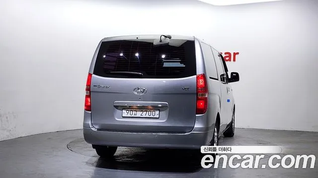Hyundai Starex 2014 — фото 4