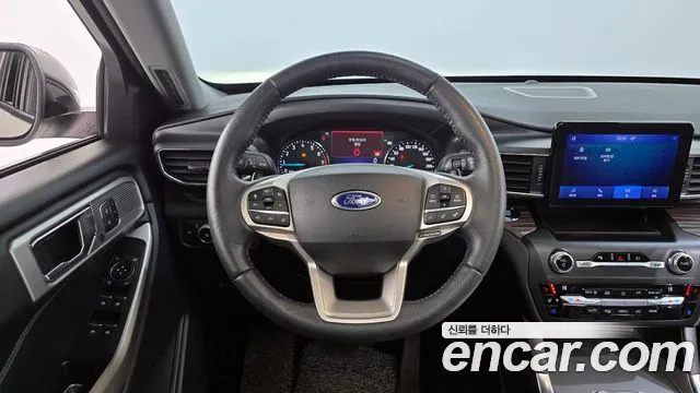 Ford Explorer 2020 — фото 13