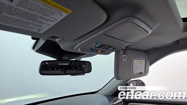 Ford Explorer 2020 — фото 17
