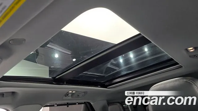 Ford Explorer 2020 — фото 18